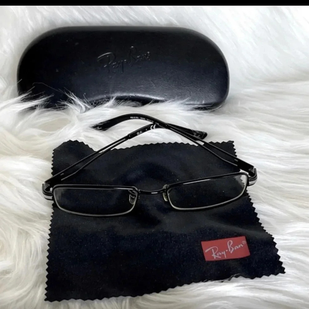 Ray Ban Glasses with case